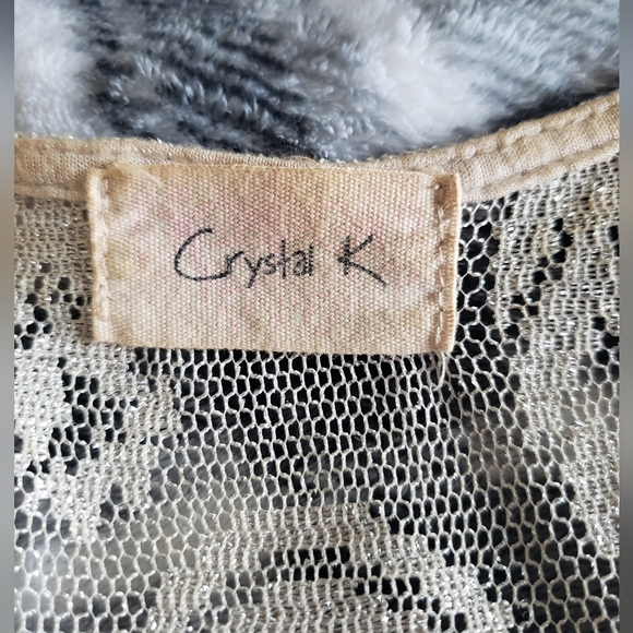 Gold metallic lace tank top - Picture 4 of 6